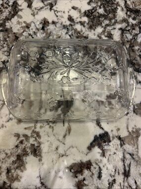 Anchor Hocking Savannah Floral Motif Baking Dish